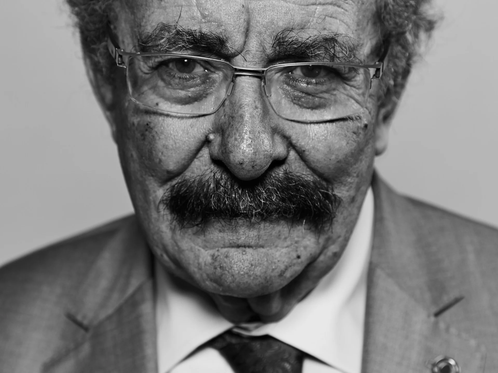 Prof Robert Winston. Portrait by Phil Crow
